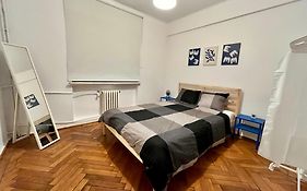 2 Bedrooms Apartment In The Heart Of The City